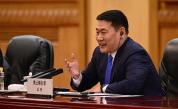 <p>Снимки на сина на премиера на Монголия го свалиха от&nbsp;власт</p>